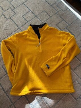 Serra Men's Yellow Quarter-Zip Fleece Pullover